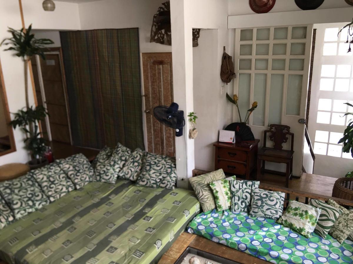 Humble Hut Hostel Manilla Buitenkant foto